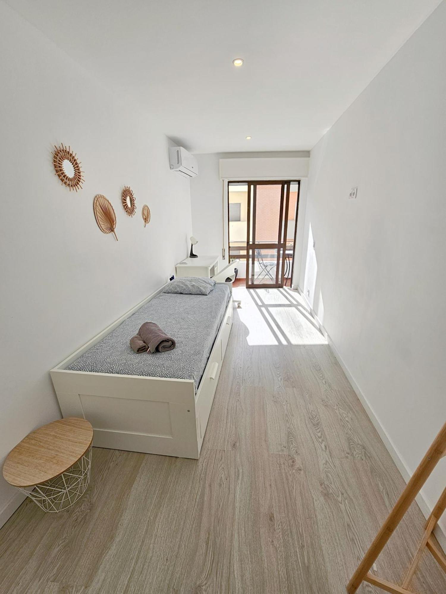 Casa Oliveira - Sunny 2-Bed Retreat Steps From The Beach Armação de Pêra Eksteriør bilde